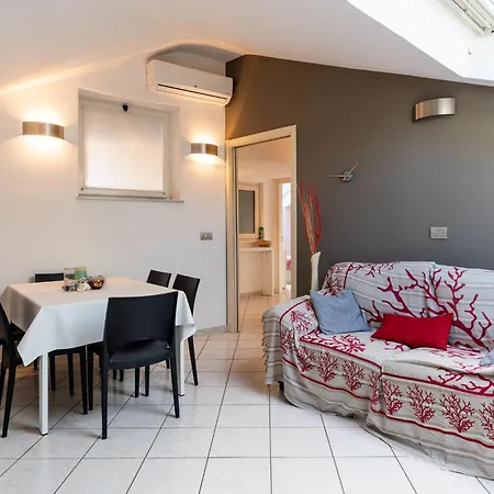 Lejlighed By Center And Sea By Interhome *