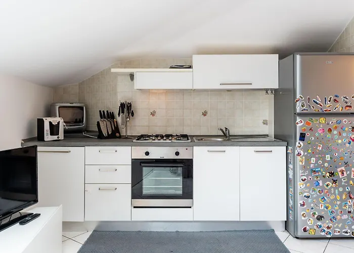 By Center And Sea By Interhome Lejlighed Alassio